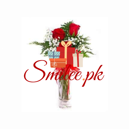 3 red roses in vase