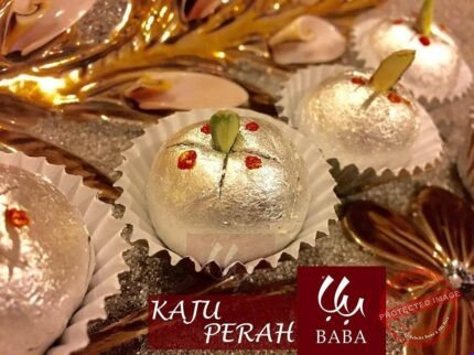 Kaju Pera Barfi Baba Bakers | Smilee