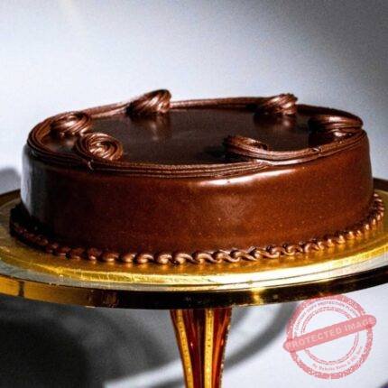 2 Pound Double Fudge Chocolate Cake by & in Islamabad