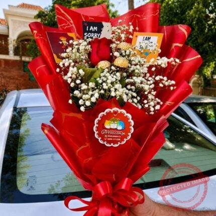 Red Bouquet chocolate gift for Wedding | Smilee