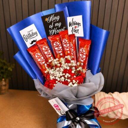 Purple KitKat Bouquet for Wedding | Smilee