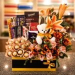 Chocolate Box with Artificial Flowers for Wedding | Smilee
