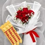 Divineful Deal chocolate gift for Valentines Day | Smilee