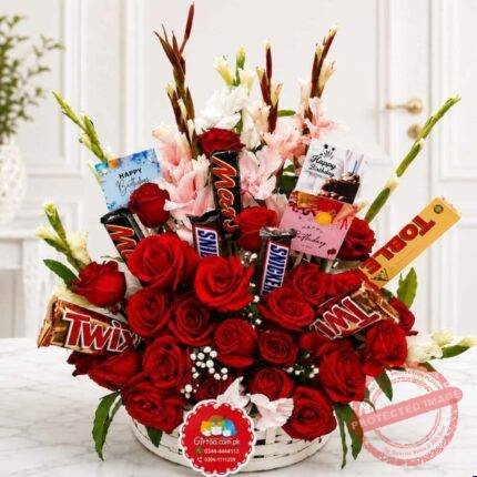 Best Chocolate Basket for Valentines Day | Smilee
