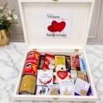 Anniversary Gift Box chocolate gift for Wedding | Smilee