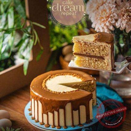 Lotus Cake by Layers Bakeshop | Smilee