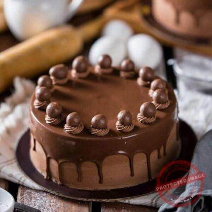 Maltesers Cake by Layers Bakeshop | Smilee