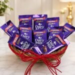 Souvenir of Love chocolate gift for Valentines Day | Smilee
