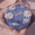 Purple Theme Cake by O’Clock in Lahore | Smilee