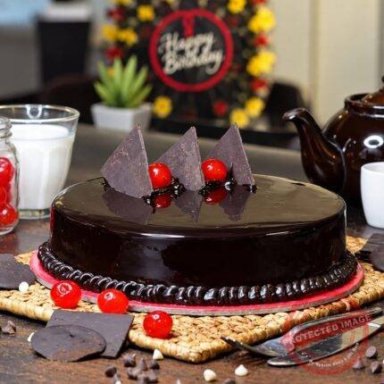 Chocolate Fudge Cake by Black & Brown in Hyderabad | Smilee