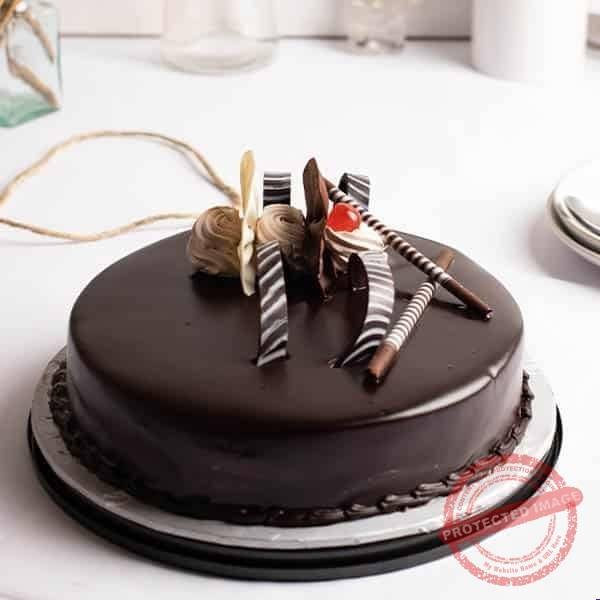 Chocolate Variety Fresh Cake by Baba Chocolate Variety Fresh Cake by Baba | Smilee
