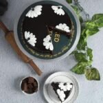 Chocolate Double Fudge Cake Hobnob | Smilee