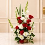 Love Sensation flower arrangement in Lahore | Smilee