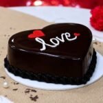 Chocolate Love Cake by O’Clock in Lahore | Smilee