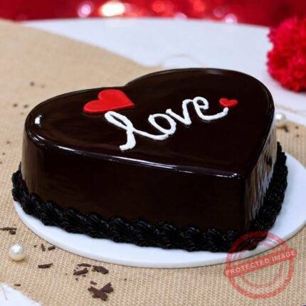 Chocolate Love Cake by O’Clock in Lahore | Smilee