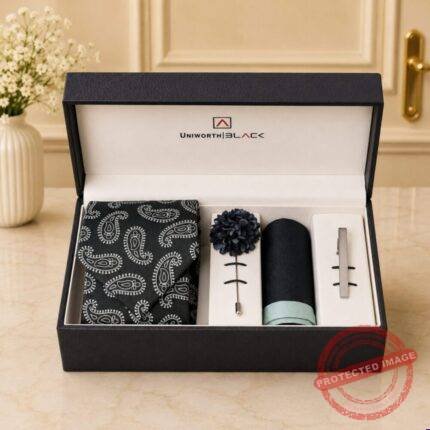 Black/Green Paisley Men Accessories Box by Men’s Accessories | Smilee