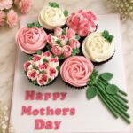 Designer Cup Cakes by O’Clock for Mothers Day | Smilee