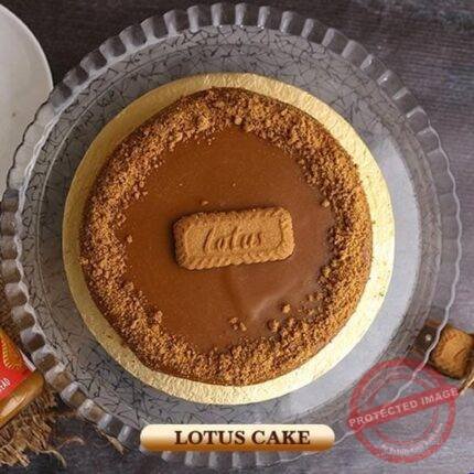 Lotus Cake by Le Cafe in Multan | Smilee