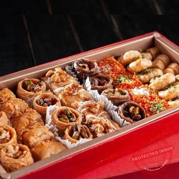 Premium Special Arabian Box 1 kg by Arabian Delights Premium Special Arabian Box 1 kg by Arabian Delights | Smilee