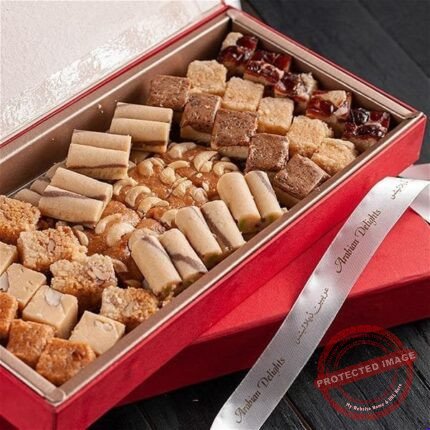 Premium Special Box Pakistani by Arabian Delights | Smilee