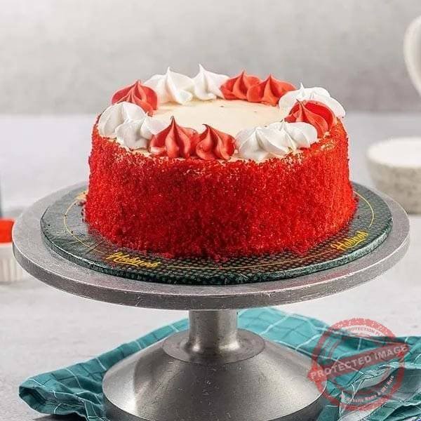 Red Velvet Cake Hobnob in Karachi Red Velvet Cake Hobnob in Karachi | Smilee