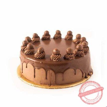 Maltesers Cake by Meer | Smilee