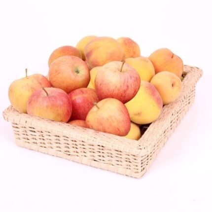 Apples & Peaches Gift Basket - Fresh Fruits | Giftoo Pakistan