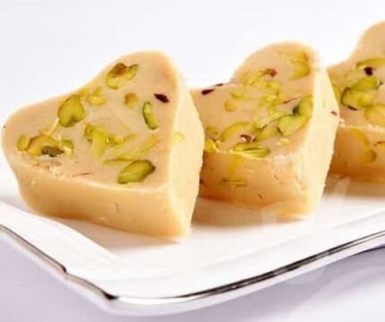 Gulab Jaman 1 kg Bundu Khan Lahore - Bundu Khan Sweets | Giftoo Pakistan