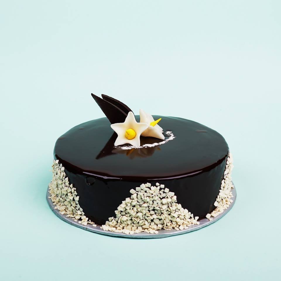 Chocolate Coffee Log – Kitchen Cuisine Cakes Chocolate Coffee Log - Kitchen Cuisine Cakes | Giftoo Pakistan