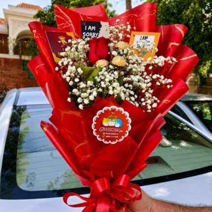 Red Bouquet - Anniversary Gifts | Giftoo Pakistan