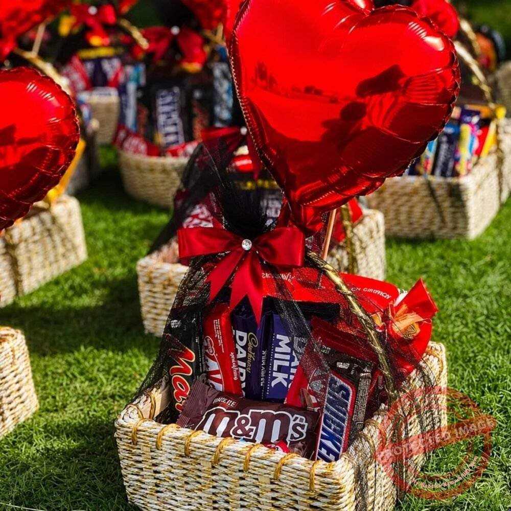 Choco Love Basket – Anniversary Gifts Choco Love Basket - Anniversary Gifts | Giftoo Pakistan