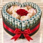 Royal Cash Bloom - Anniversary Gifts | Giftoo Pakistan