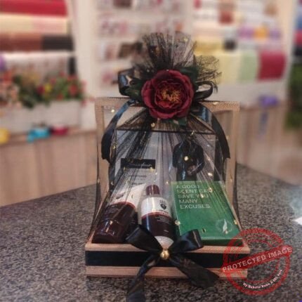 Gift Basket for Men - Anniversary Gifts | Giftoo Pakistan
