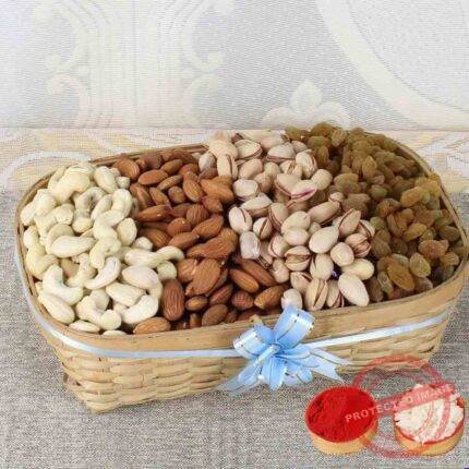 1 kg Dry Fruit Basket Gift - Dry Fruits | Giftoo Pakistan