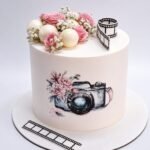 Beautiful Designer Cake - Cake O’Clock | Giftoo Pakistan