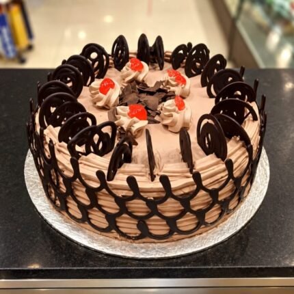 Chocolate Chip Special Cake - The Bakers Inn Faisalabad | Giftoo Pakistan