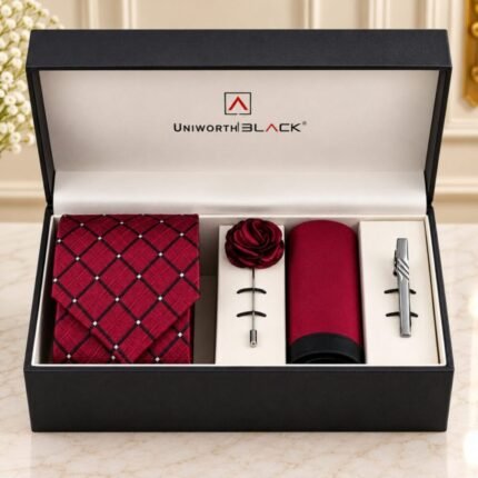 Maroon Check Men Accessories Box - Men’s Accessories | Giftoo Pakistan