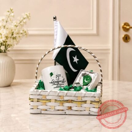 14 August Wishes Basket - Gift Baskets | Giftoo Pakistan