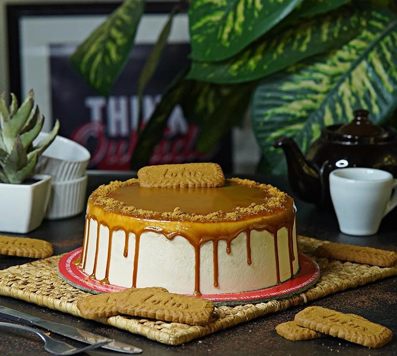 Lotus Cake – Black & Brown Bakers Cakes Lotus Cake - Black & Brown Bakers Cakes | Giftoo Pakistan