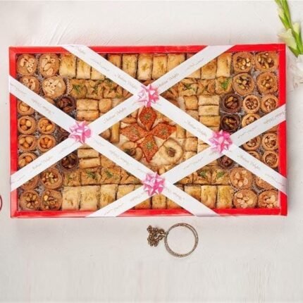Mix Arabian Special Tray - Arabian Delights | Giftoo Pakistan