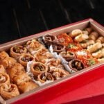 Premium Special Arabian Box 1 kg - Arabian Delights | Giftoo Pakistan