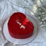 Heart Shape Chocolate Cake - Anniversary Gifts | Smilee