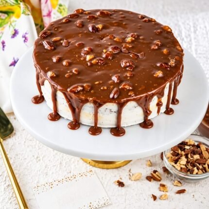 Toffee Almond Cake - Karachi Cakes | Giftoo Pakistan